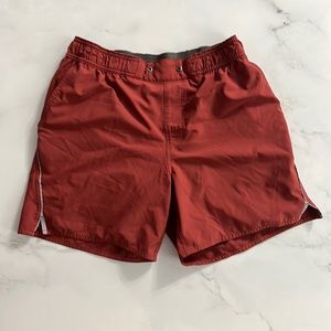 Vuori Banks Men’s Shorts Size Medium Red